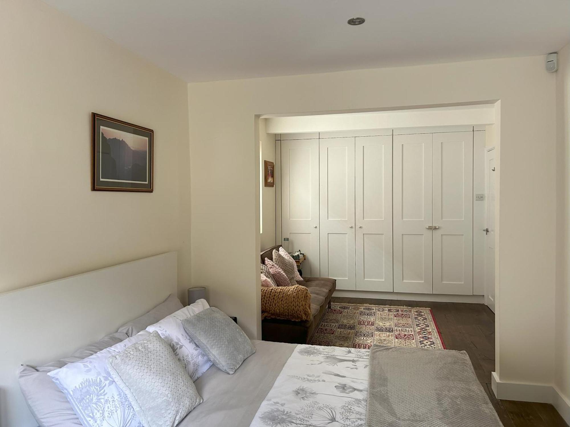 Sanctuary By The Sea With Large Room Including Lounge, Bathroom, Direct Garden Access & Free Parking Brighton Exterior photo